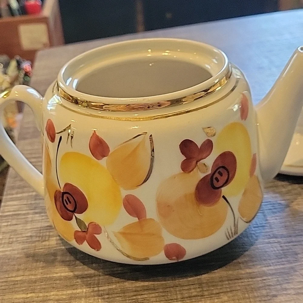 Russian Floral Teapot with 24k Gold Accents/ EUC